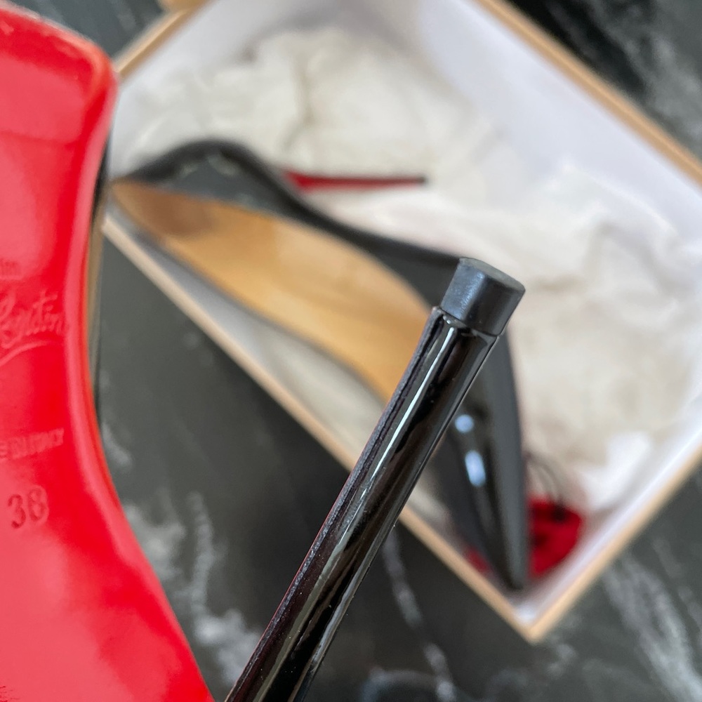 Christian Louboutin Decolette 554 Black patent pump heel sz 38 7.5 8 - Picture 7 of 9